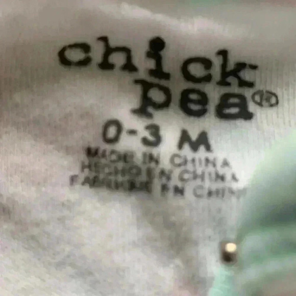 [5 for $25) Chickpea onesie, size  0 to 3, EUC - Picture 3 of 3
